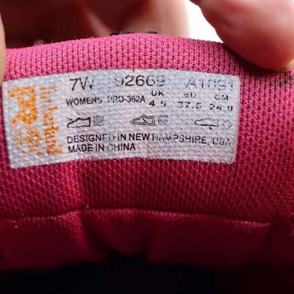 Women's Timberland PRO Powertrain Black/Pink Alloy Safety Toe Sneaker - Size 7 - Picture 12 of 16